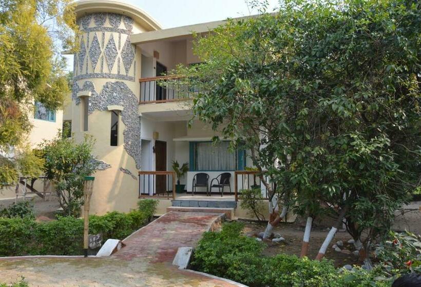 جناح, Acorn Hideaway Resort & Spa