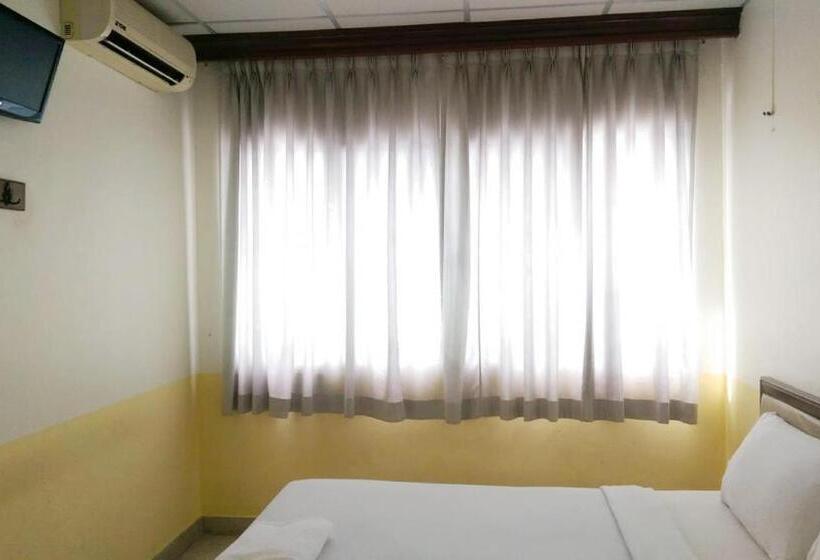 스탠다드 룸, โรงแรมวัฒนาตรัง
