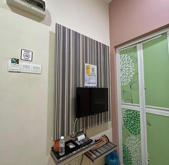 اتاق استاندارد یک نفره, Ada Hotel & Apartment
