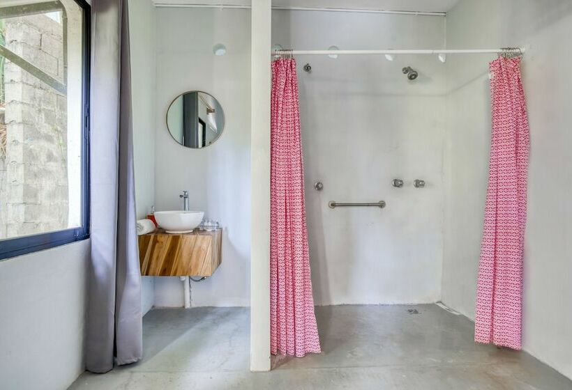 디럭스 룸, Selina Santa Teresa North   Hostel