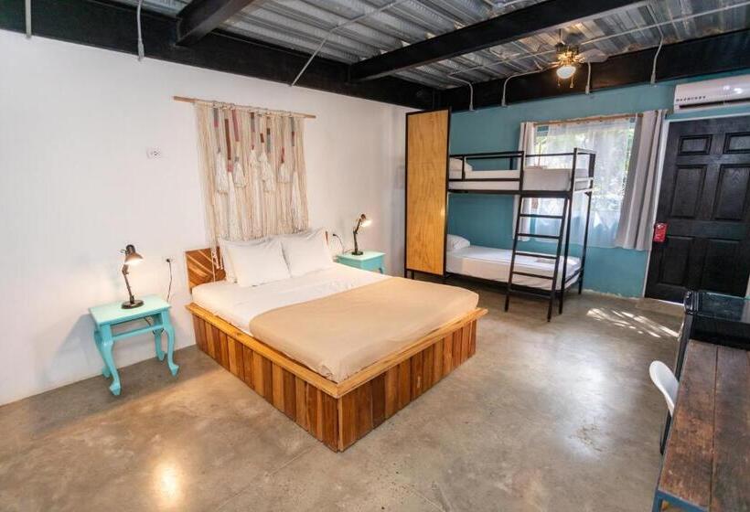 패밀리 룸, Selina Santa Teresa North   Hostel