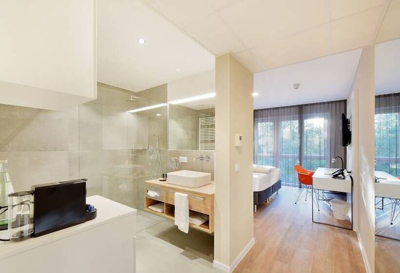 コンフォートルーム, K Apart Hotel & Boardinghouse