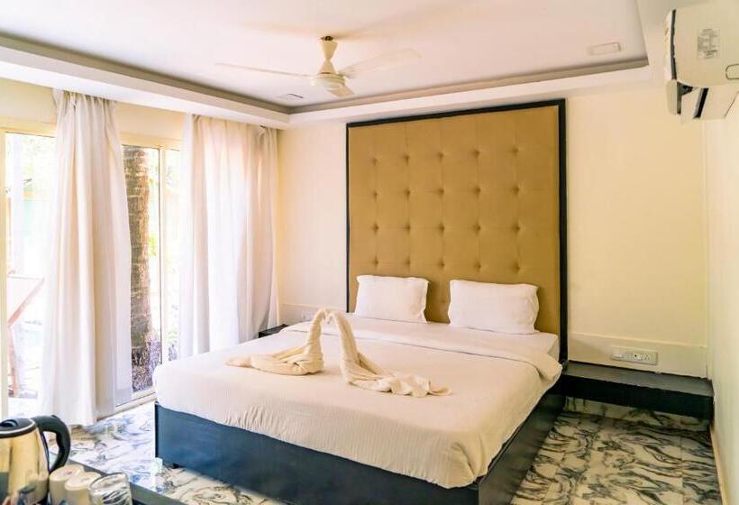 Номер Deluxe с Балконом, Village Susegat Beach Resort
