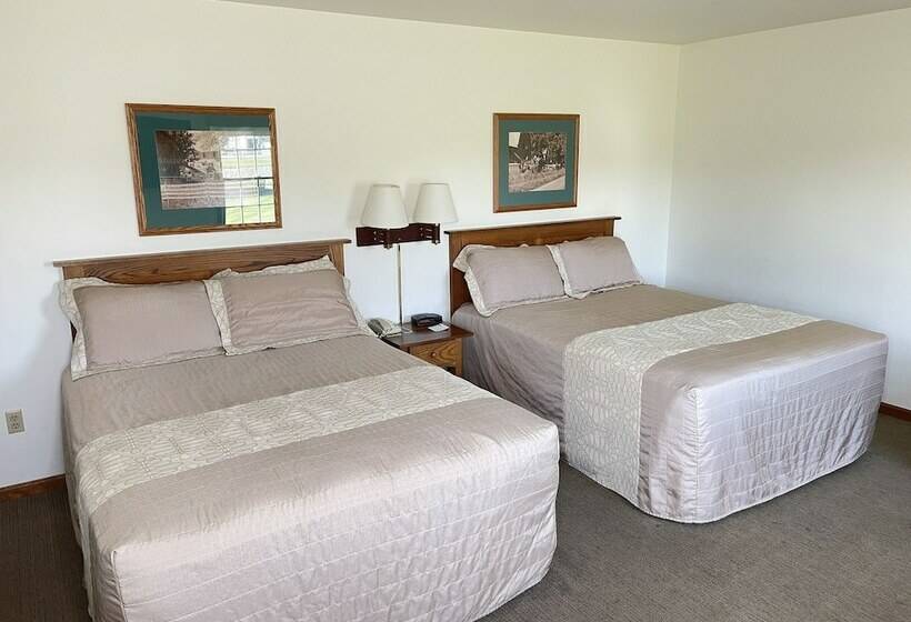 스탠다드 룸 퀸사이즈 침대, Farmstead Inn And Conference Center