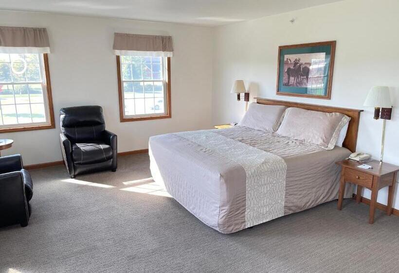 스탠다드 룸 킹사이즈 침대, Farmstead Inn And Conference Center