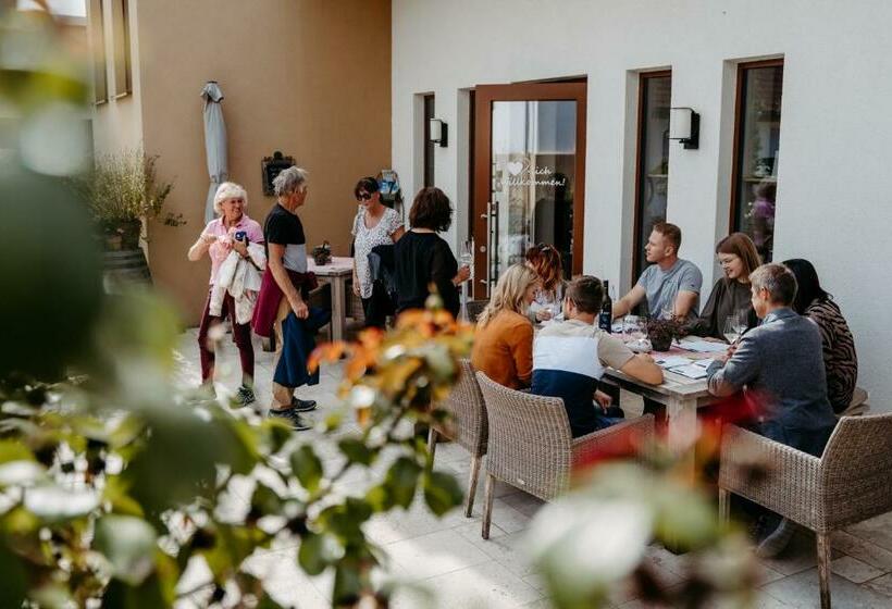 Номер Стандарт, Weingut Und Gästezimmer Perner