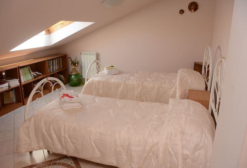 Люкс с Террасой, B&b Villa San Leonardo