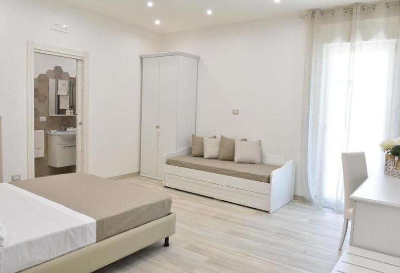 Номер Deluxe с Балконом, Finestre Sul Borgo
