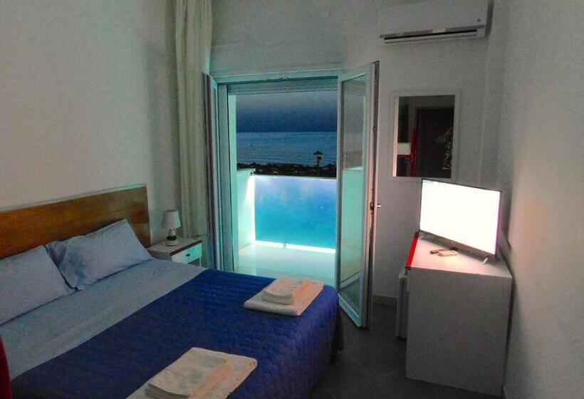 غرفة قياسية, Albergo Lido Diomedee