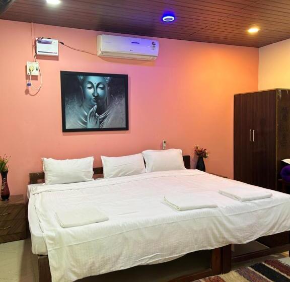 Трехместный Номер Deluxe, Shiva Cottages