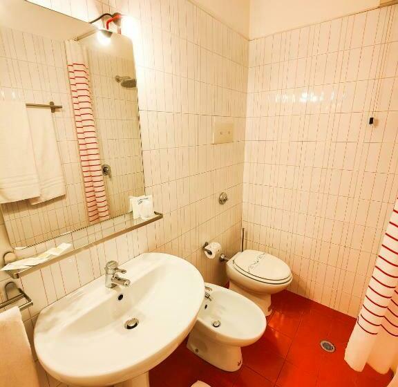Quarto Estandar, Albergo B&b Tenesi