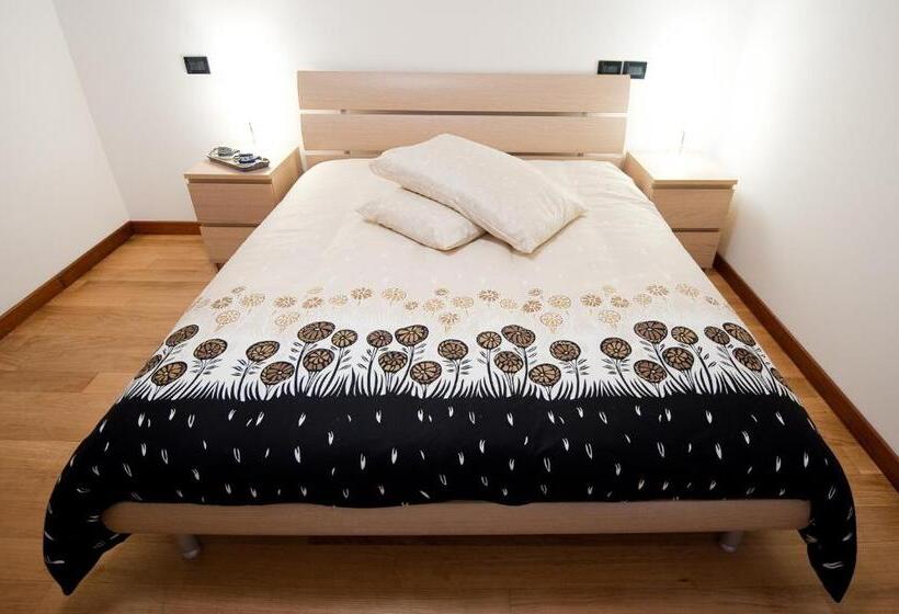 Номер Deluxe, La Casa Di Linda