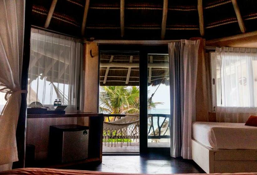 オーシャンビューデラックスルーム, Villa Las Estrellas Tulum  Located At The Party Zone