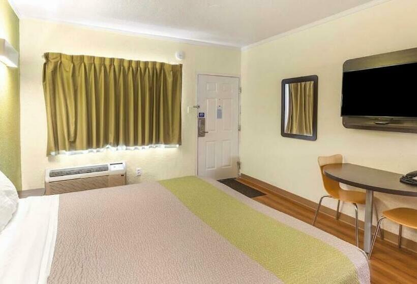 스탠다드 룸 킹사이즈 침대, Motel 6huntington, Wv