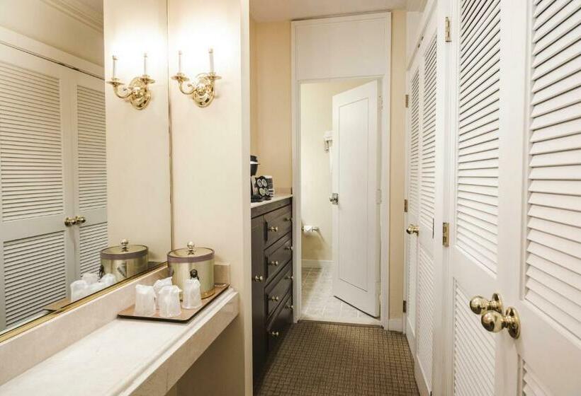 Стандартный Номер Кровать Кинг, Griffin Hotel, An Official Colonial Williamsburg