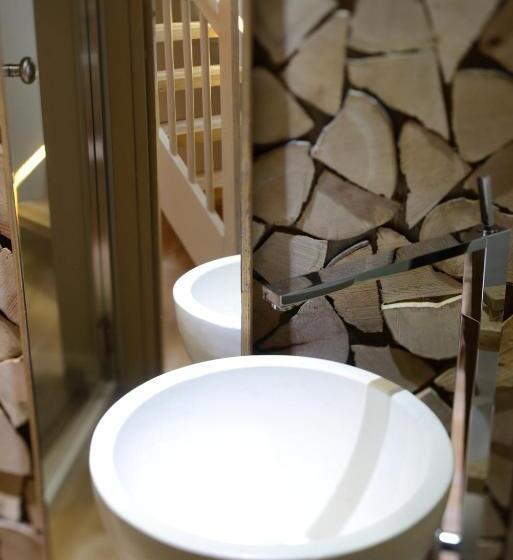 سوییت, Vecchia Stazione Mountain Elegance