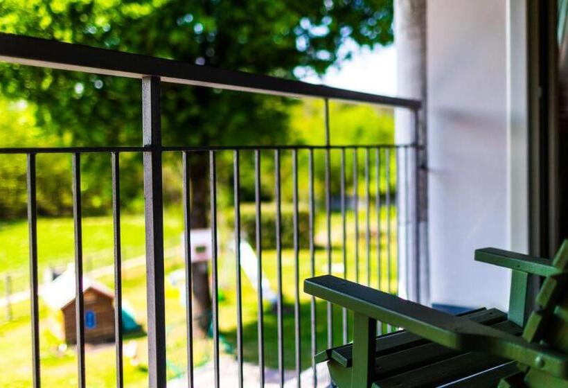Студио Стандарт Вид на Сад, B&b Il Rovere