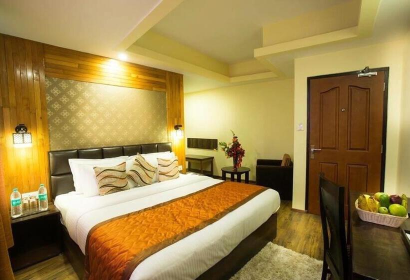 Quarto Deluxe, New Orchid Lords Inn Gangtok