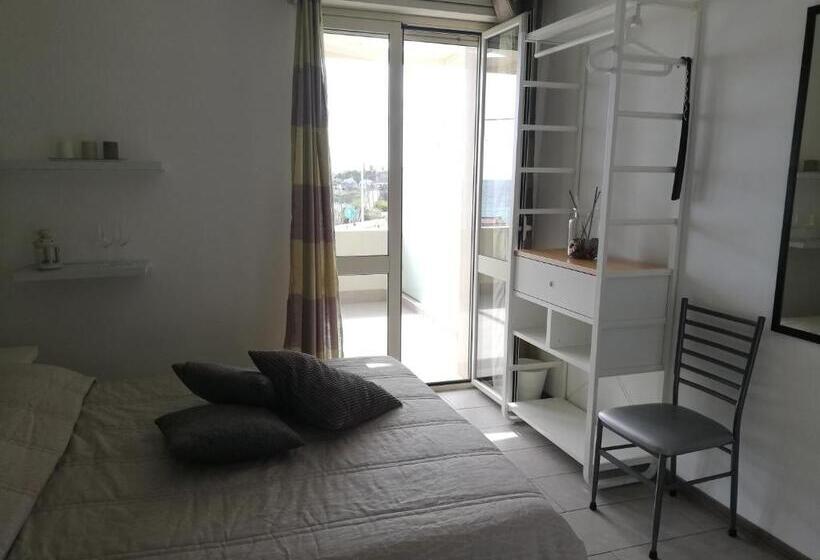 Quarto Estandar Cama King, La Scogliera