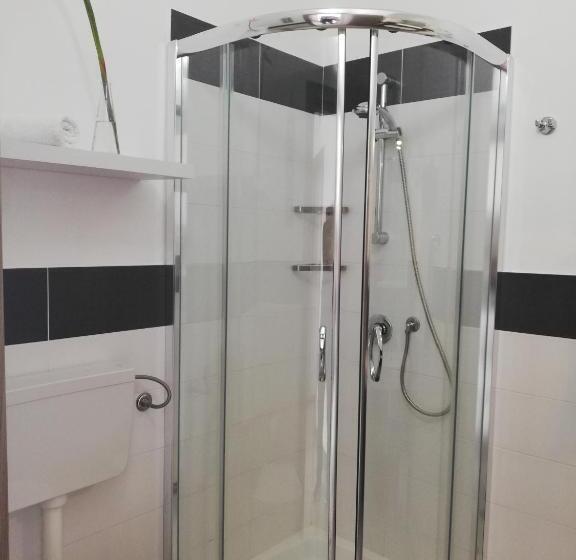 Quarto Estandar Cama King, La Scogliera