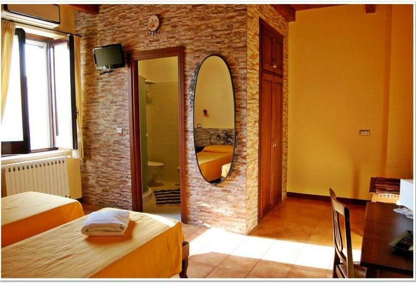 اتاق استاندارد یک نفره, B&b Lamato Borgo