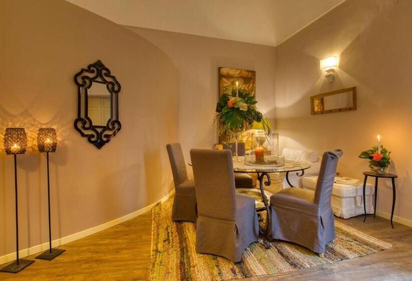اتاق استاندارد, Corte Rossetti Le Dimore Luxury B&b