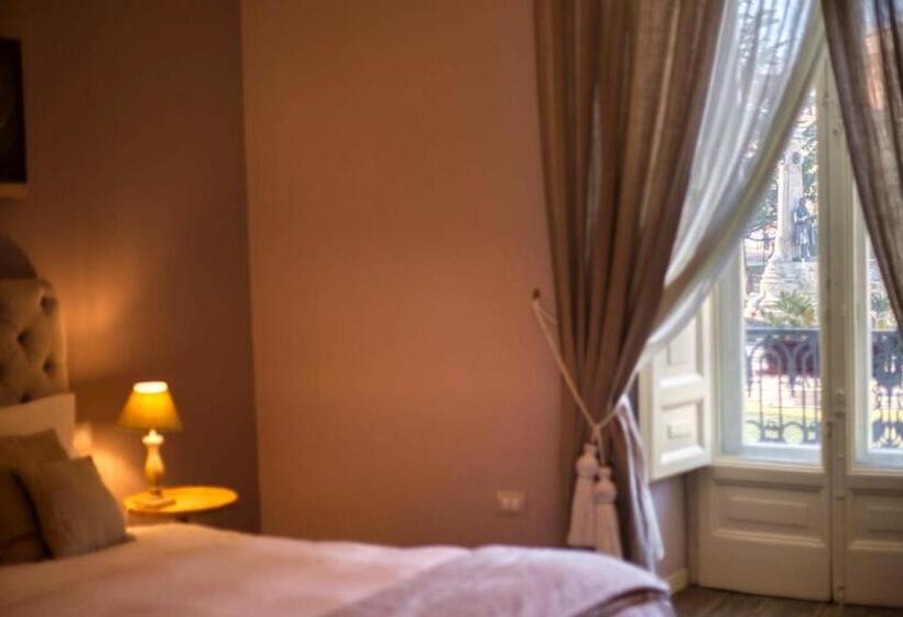 اتاق استاندارد با بالکن, Corte Rossetti Le Dimore Luxury B&b