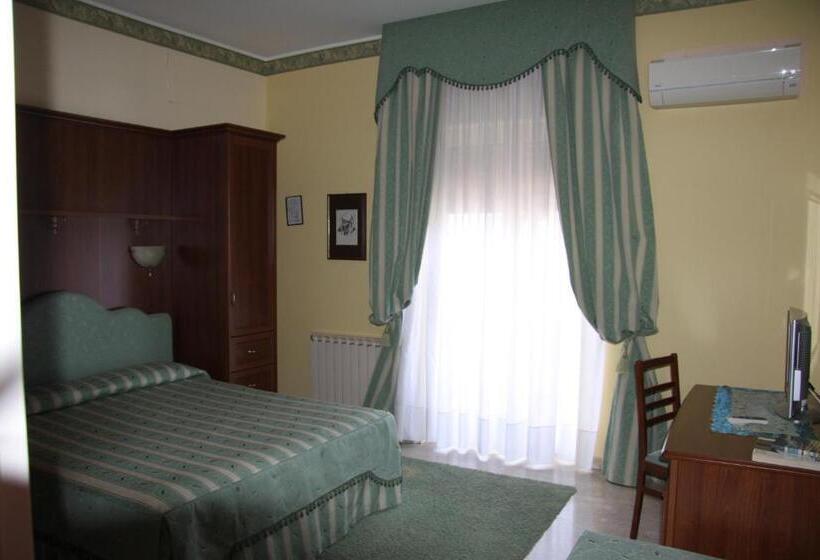 اتاق استاندارد, Ristorante Thomas