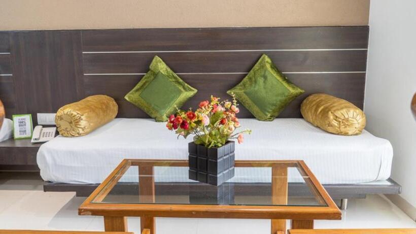 Люкс с Балконом, Pushpak Resort