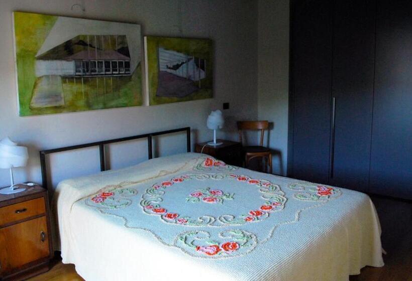 Quarto Estandar, Camera Con Vista