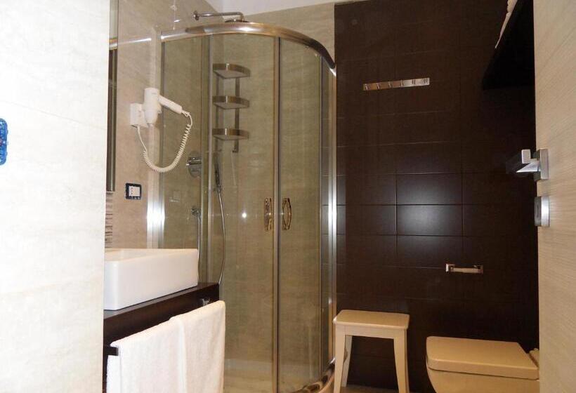 Quarto Triplo Deluxe, Conchiglia Suite