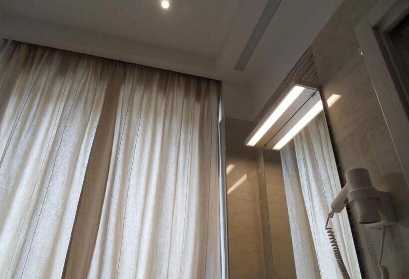 Quarto Triplo Deluxe, Conchiglia Suite