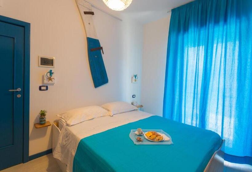 Quarto Triplo Estandar, Controvento Rooms