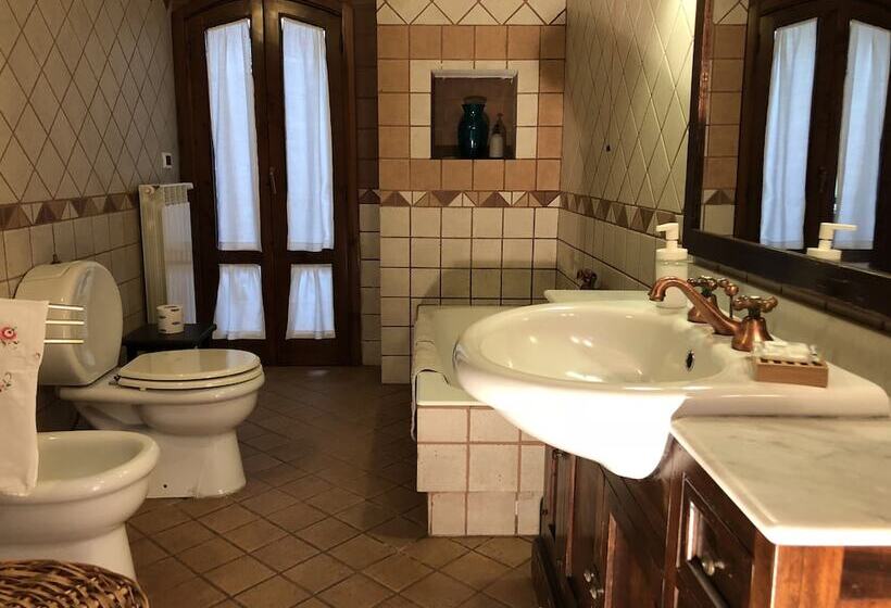 اتاق استاندارد با چشم‌انداز باغ, B&b Villa Loriana