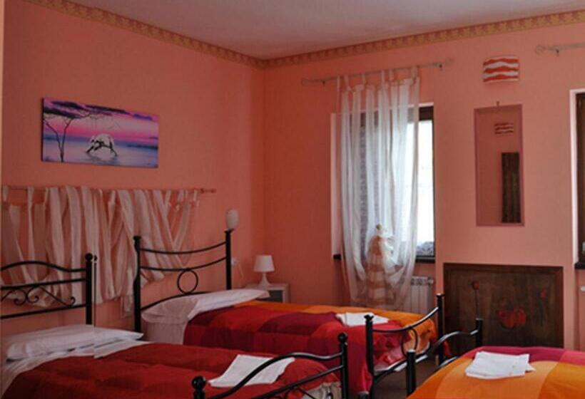 Номер Стандарт Трехместный, Country House Al Faraone