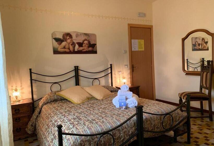 Номер Стандарт, Bed & Breakfast Mafi