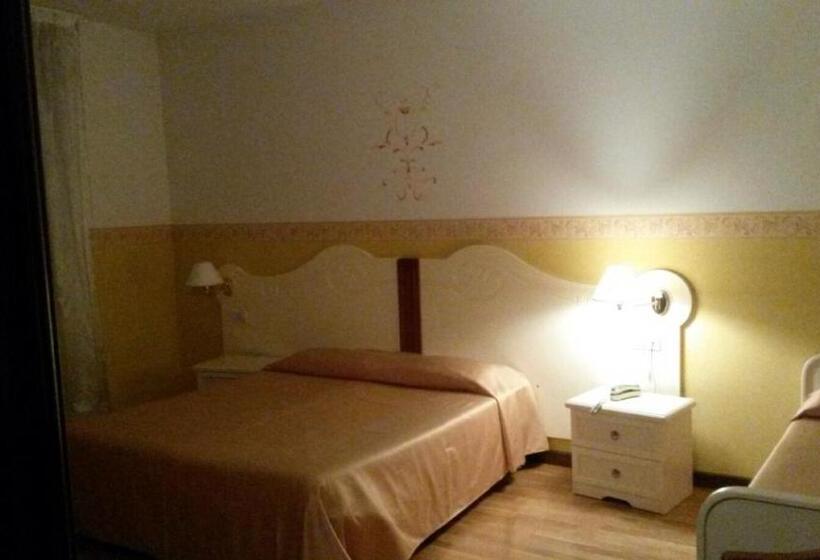 Standardrum, Albergo Ristorante Flora