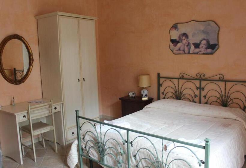 Номер Стандарт, Agorà Akrai B&b