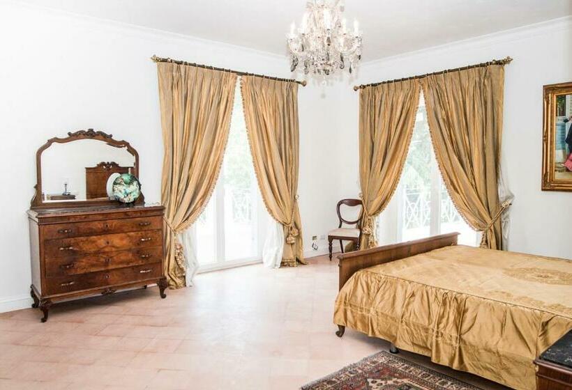 Quarto Triplo Basic, Villa Strampelli