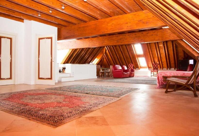 Suíte Deluxe, Villa Strampelli