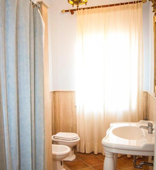 Quarto Quádruplo Clássico, Villa Strampelli
