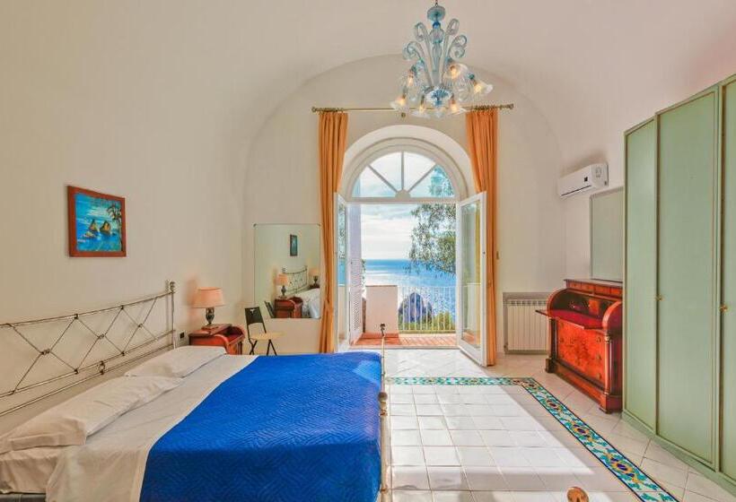 Люкс Кровать Кинг, Villacore Capri