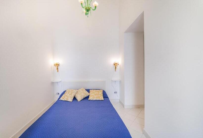 Standard room with outdoor bath, Villacore Capri
