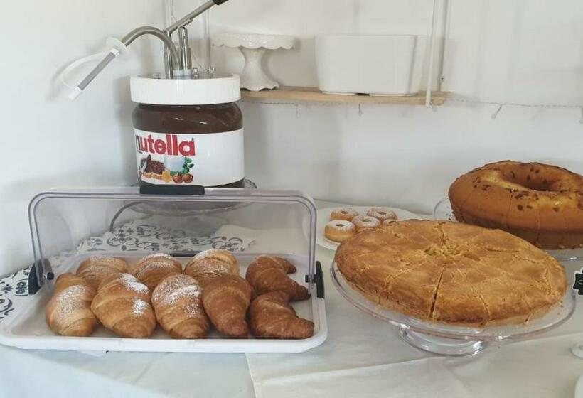 اتاق لوکس, Donna Rosa B&b