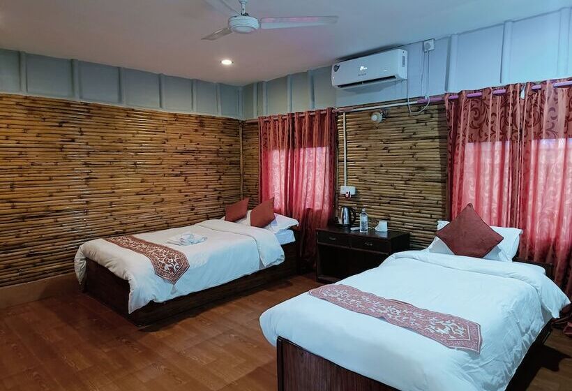 اتاق لوکس, Gorkha Hamlet Resort