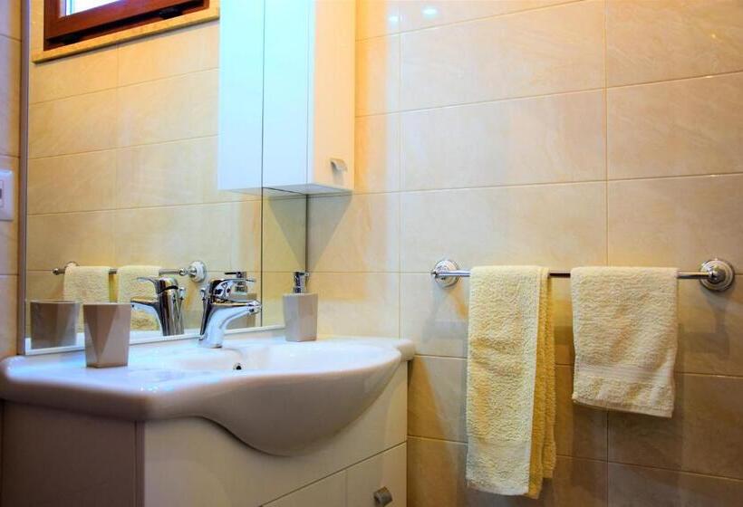 اتاق راحتی, B&b Sedici Pini