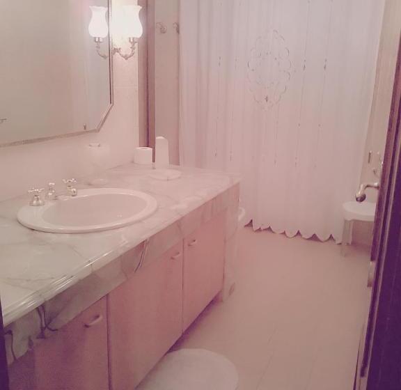 4인용 스탠다드 룸, B&b Villa Adriano