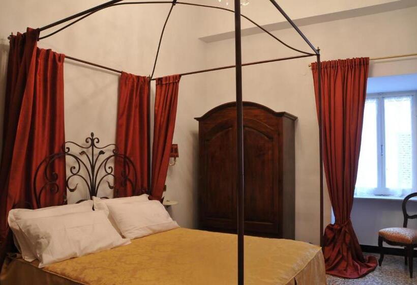 اتاق کلاسیک سه تخته, Casa Pagliano