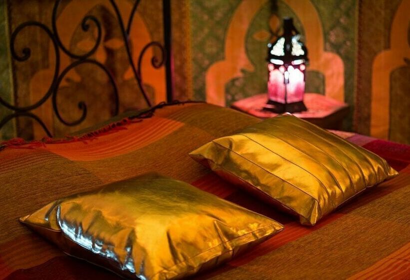 标准间, Hébergements Insolites Domaine Arvor Spa