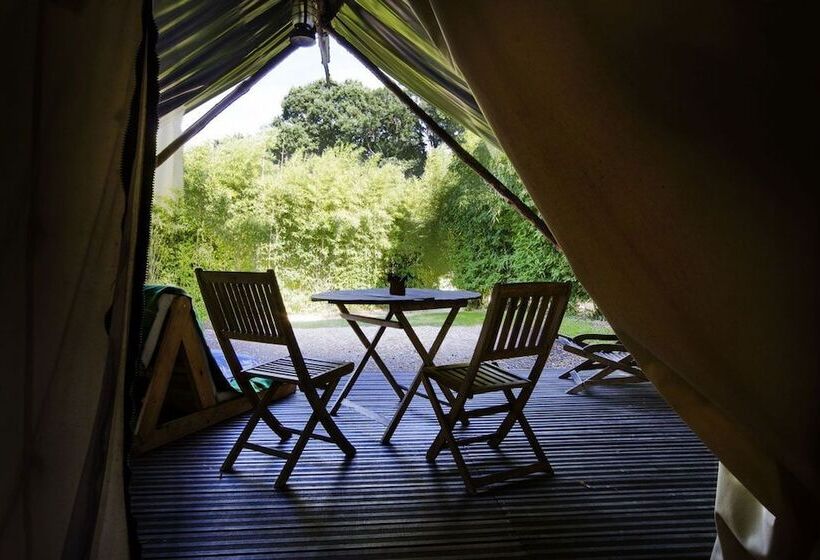 标准间, Hébergements Insolites Domaine Arvor Spa